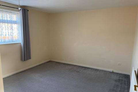 3 bedroom terraced house to rent, Grace Way, Stevenage, Hertfordshire