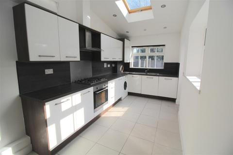 5 bedroom terraced house for sale, Miraj Avenue, Birmingham B11