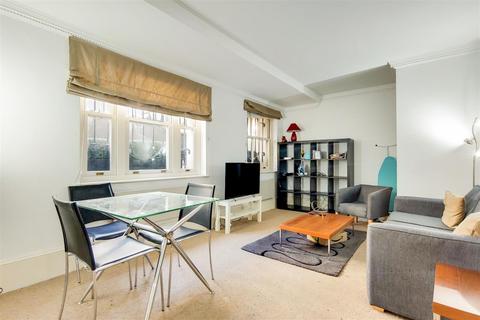 2 bedroom apartment to rent, Gloucester Street, Pimlico, SW1V
