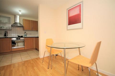 1 bedroom flat for sale, Sherwood Gardens, Isle Of Dogs, London E14