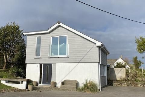 2 bedroom house to rent, Carlyon Bay