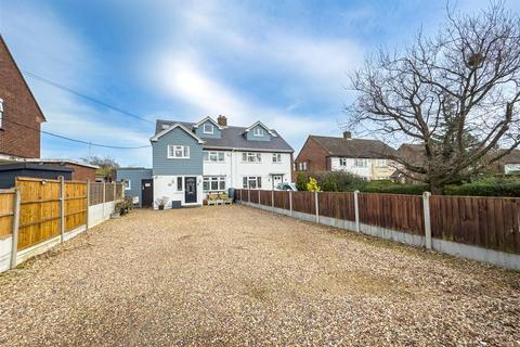 4 bedroom semi-detached house for sale, Ferry Road, Hockley SS5