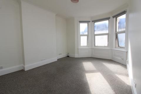 2 bedroom flat to rent, Blatchington Road, Hove BN3