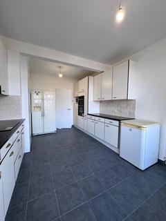 1 bedroom in a house share to rent, Woodstock Avenue,