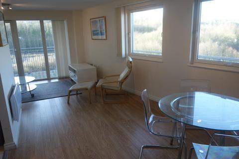 2 bedroom apartment to rent, Roma, Watkiss Way, Cardiff Bay