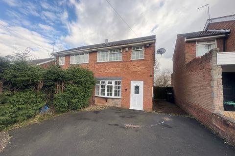 3 bedroom semi-detached house to rent, Ragees Road, Kingswinford DY6