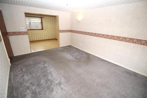 2 bedroom flat for sale, Holmscroft Way, Greenock