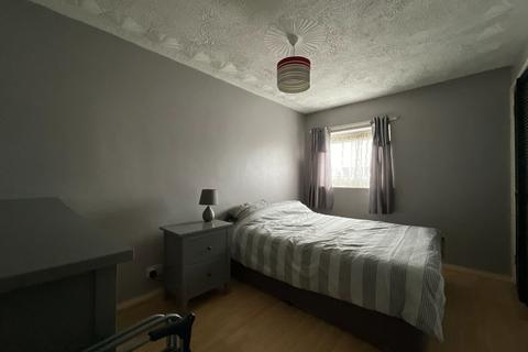 3 bedroom semi-detached house for sale, Masefield Drive, South Shields, NE34