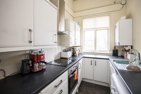 2 bedroom flat to rent, Wenlock Terrace, Fulford Road, York