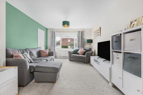 21 Holliers Close, Thame, OX9 2EN