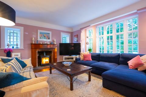 15 Braidley Road, Bournemouth, BH2 6JX