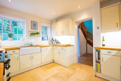 15 Braidley Road, Bournemouth, BH2 6JX