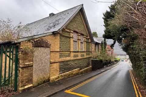 Detached house for sale, Gwyddon Road, Abercarn NP11