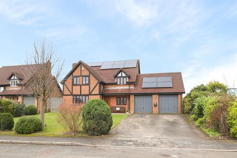 4 bedroom detached house for sale, The Pinfold, Chesterfield S44