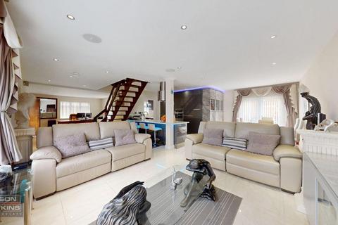 5 bedroom detached house for sale, Old Kenton Lane, Kingsbury NW9