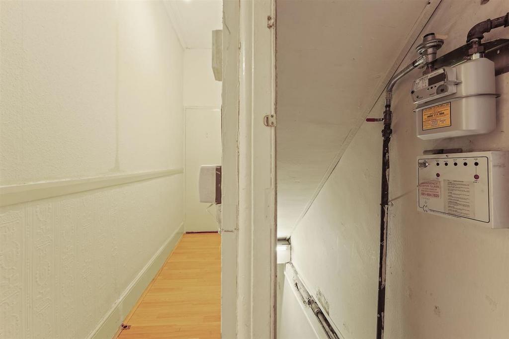 Basement landing