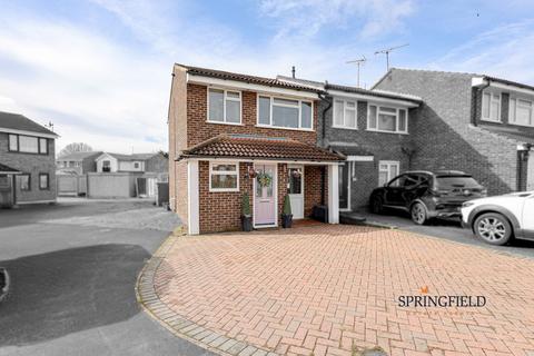 3 bedroom semi-detached house for sale, Chelmsford CM1