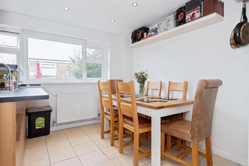 Chanctonbury Drive 21.jpg