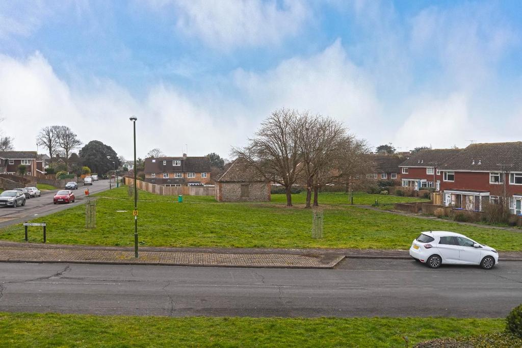 Chanctonbury Drive 13.jpg