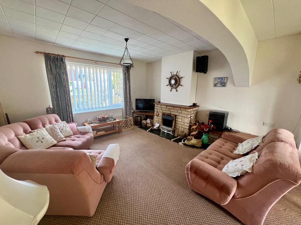 Living room.jpg
