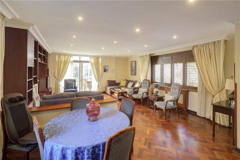 4 bedroom detached house for sale, Kingston Hill, Kingston Upon Thames, KT2