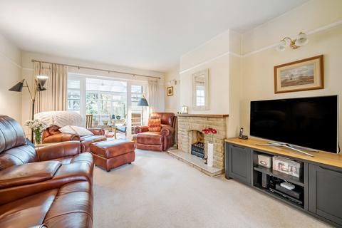 3 bedroom semi-detached house for sale, Spinney Close, Emmer Green, Reading