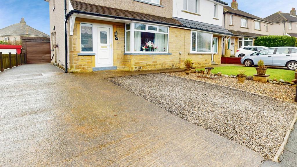 Driveway & Garage