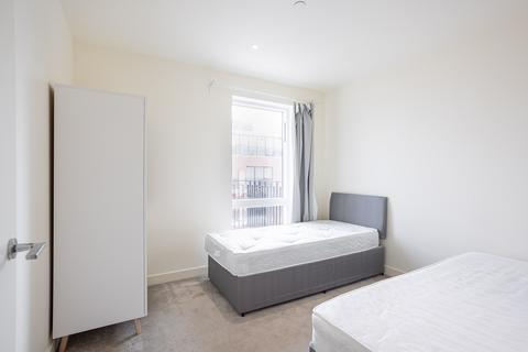 2 bedroom apartment to rent, Woolwich,  Woolwich SE18