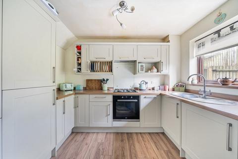13 Swift Close, Winchester, SO22 4QG