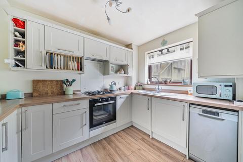 13 Swift Close, Winchester, SO22 4QG
