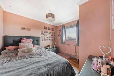 13 Swift Close, Winchester, SO22 4QG