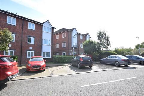 1 bedroom apartment for sale, Cunningham Close, Romford, RM6