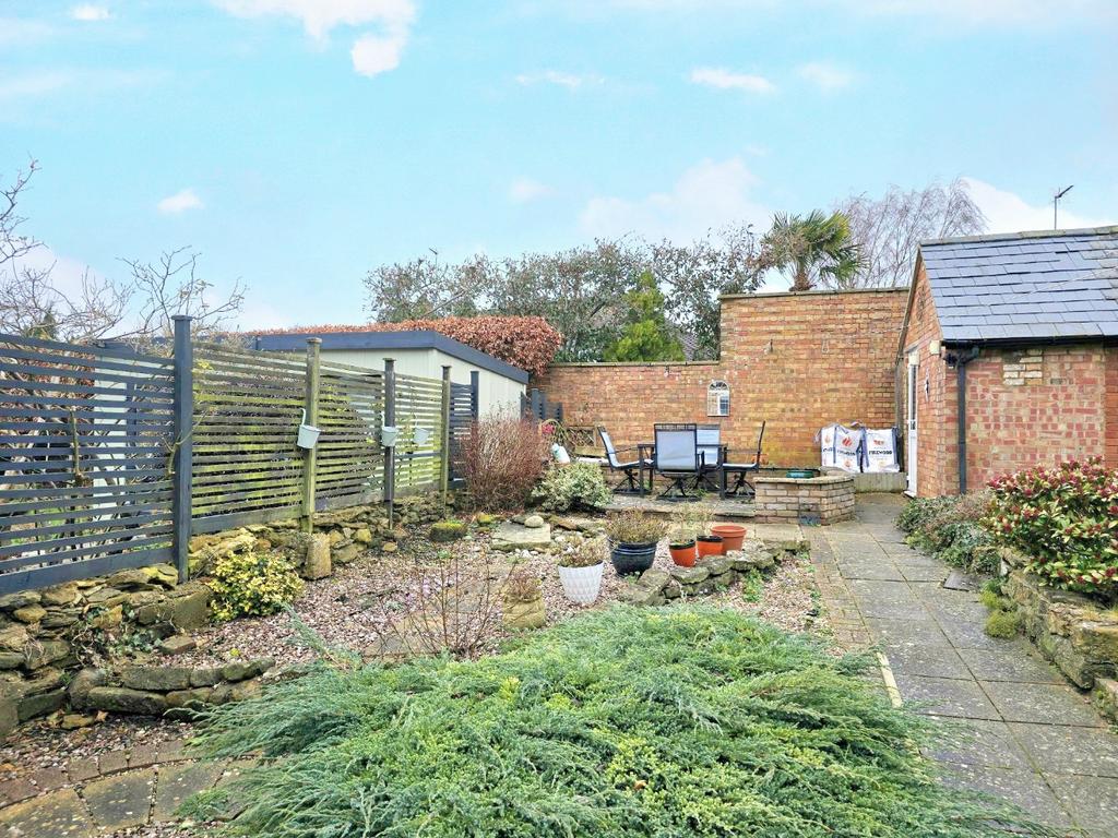 Media image 05