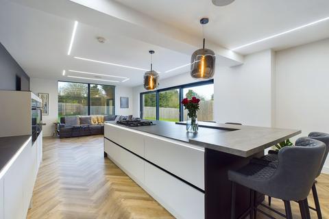 112 Spring Lane, Lambley, Nottingham, NG4 4PG