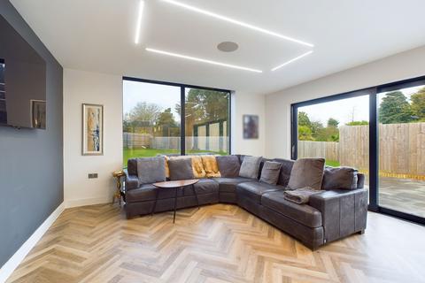 112 Spring Lane, Lambley, Nottingham, NG4 4PG