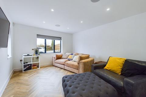 112 Spring Lane, Lambley, Nottingham, NG4 4PG