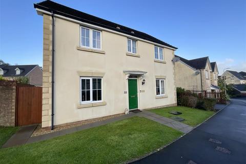 4 bedroom detached house for sale, Ffordd Y Glowyr, Ammanford SA18