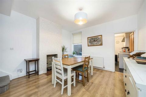 2 bedroom house for sale, Field Lane, Teddington TW11