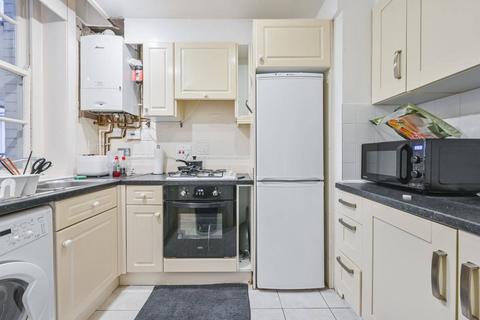 2 bedroom flat to rent, Park Road, Regent's Park, London, NW1