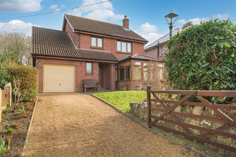 3 bedroom detached house for sale, Avenue Road, Wroxall, Ventnor