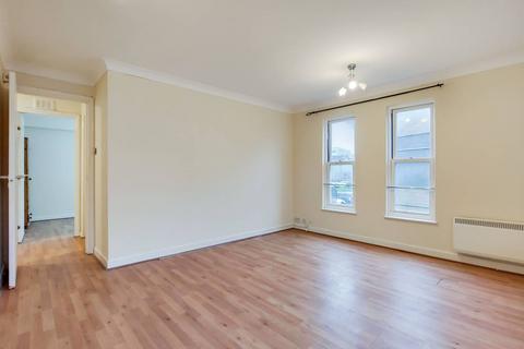 2 bedroom flat to rent, Leabank Square, Hackney Wick, London, E9