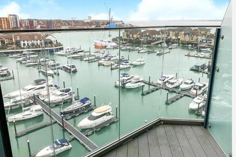 2 bedroom apartment for sale, Ocean Way, Southampton