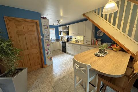 3 bedroom semi-detached house for sale, High Street, Newent GL18