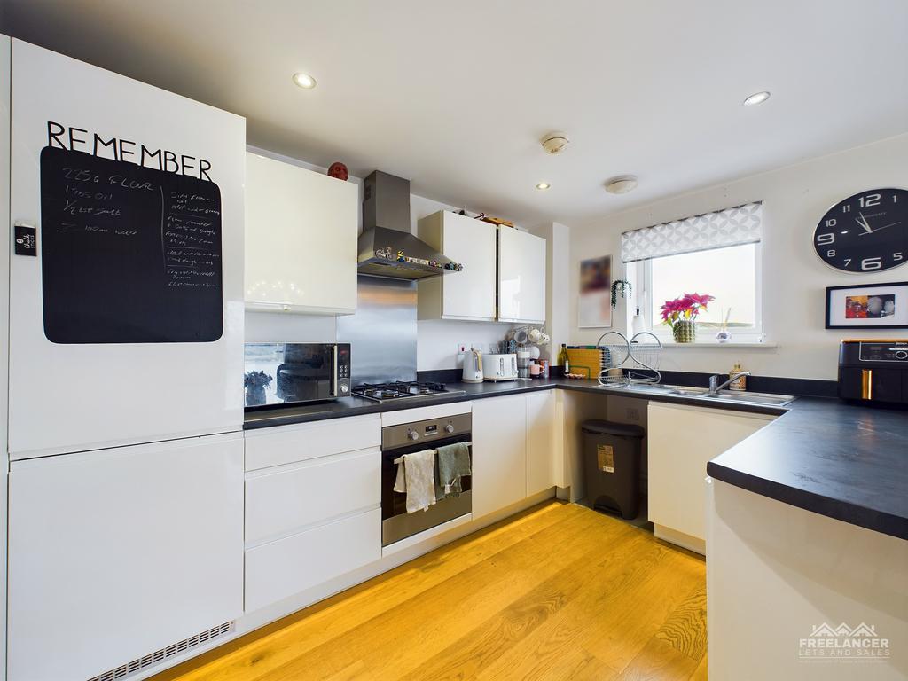 Kitchen 2
