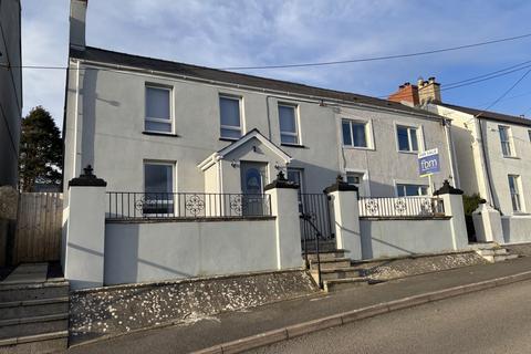 4 bedroom semi-detached house for sale, Hazelbank, Llanstadwell, Milford Haven, Pembrokeshire, SA73