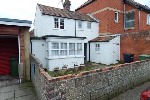 2 bedroom link detached house for sale, 3 George Street, Sheringham, Norfolk NR26 8ED