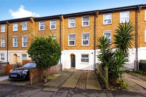 3 bedroom terraced house to rent, Spring Hill, London, SE26