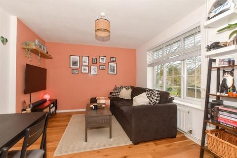 1 bedroom apartment for sale, The Copse, Southwater, Horsham, West Sussex