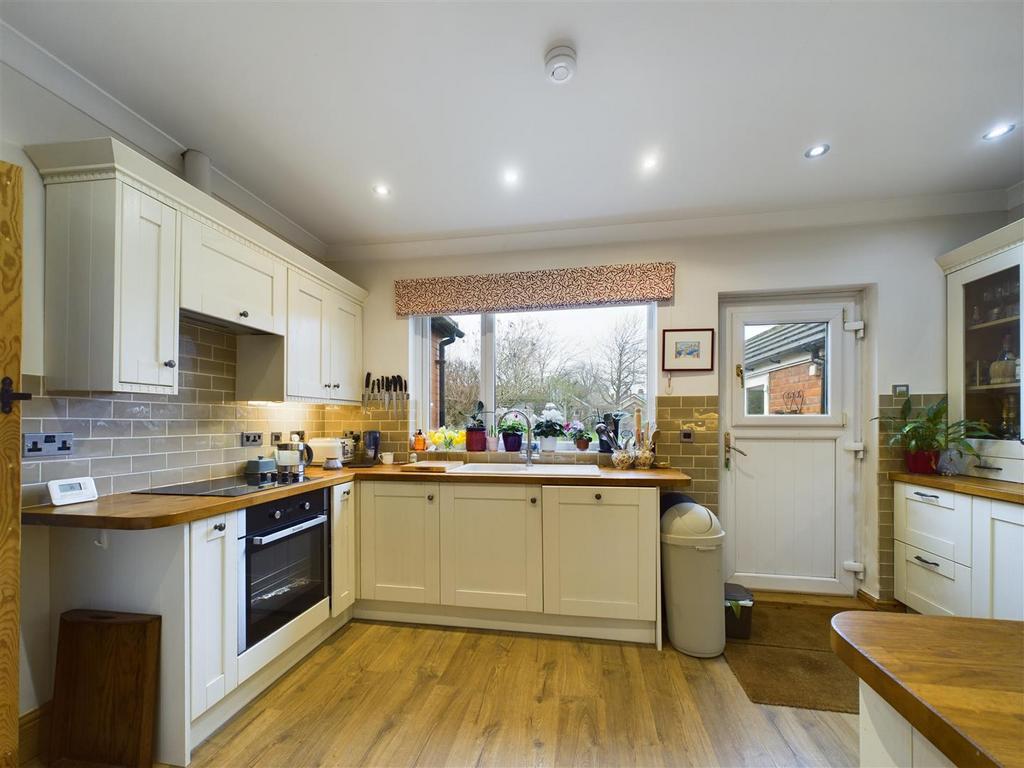 Breakfast kitchen