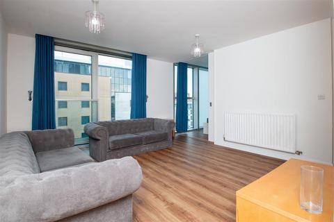 1 bedroom apartment to rent, Manhattan House, Milton Keynes MK9